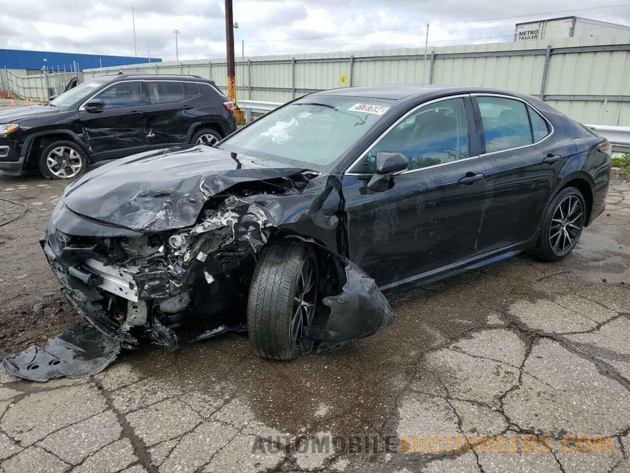 4T1G11AK4PU160303 TOYOTA CAMRY 2023