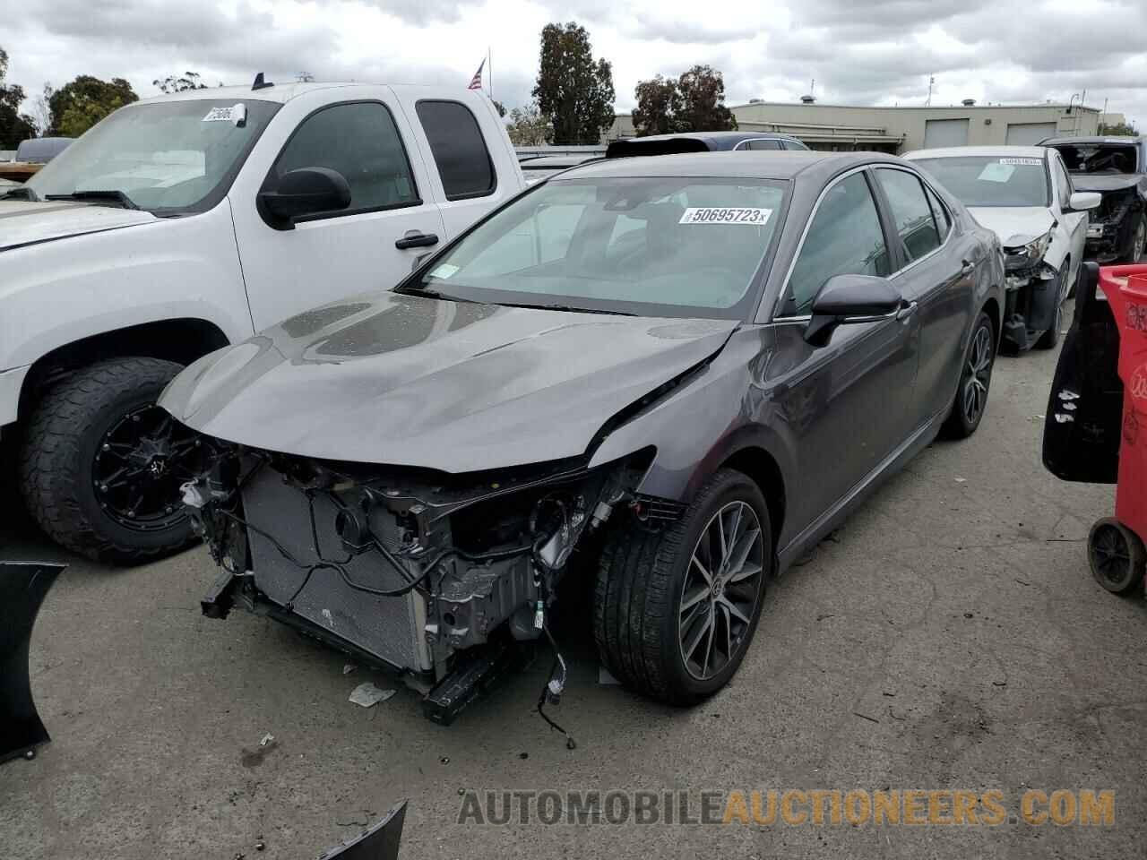 4T1G11AK4PU730137 TOYOTA CAMRY 2023