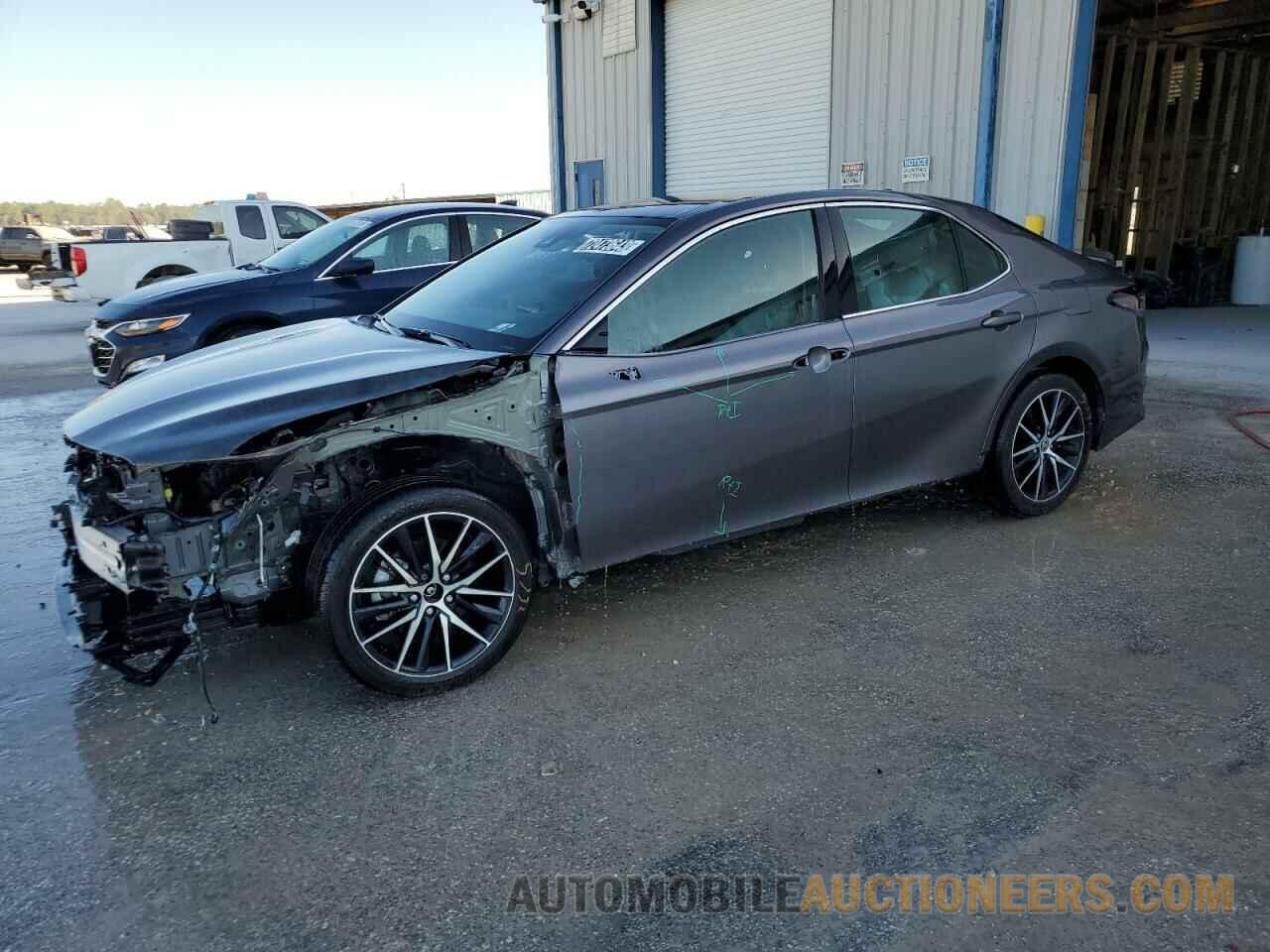 4T1G11AK4PU750811 TOYOTA CAMRY 2023