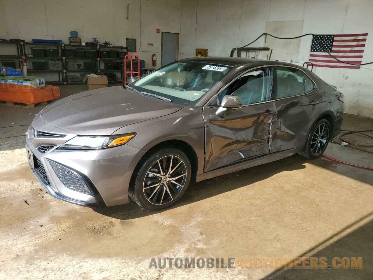 4T1G11AK4PU765891 TOYOTA CAMRY 2023