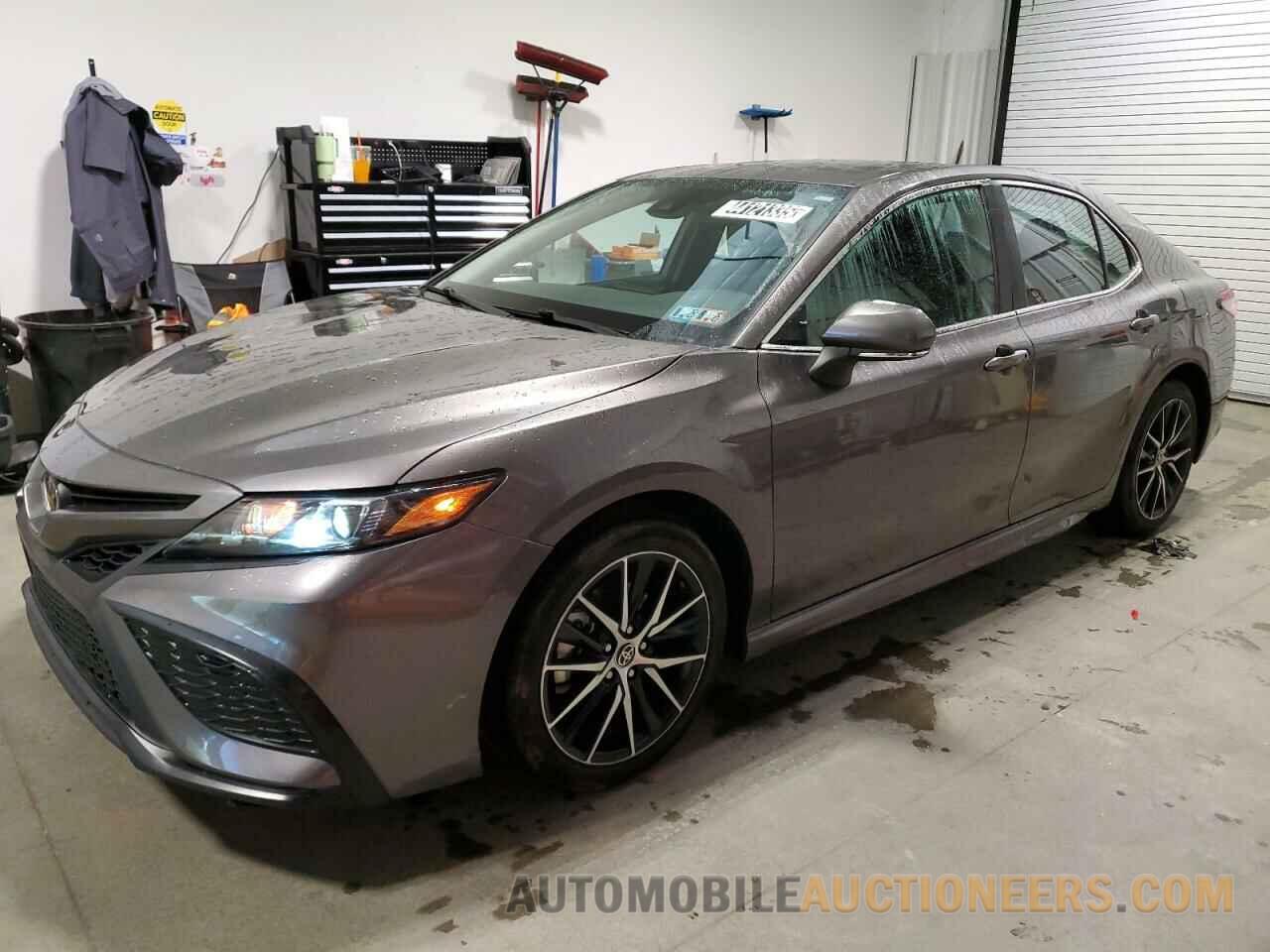 4T1G11AK4PU830772 TOYOTA CAMRY 2023