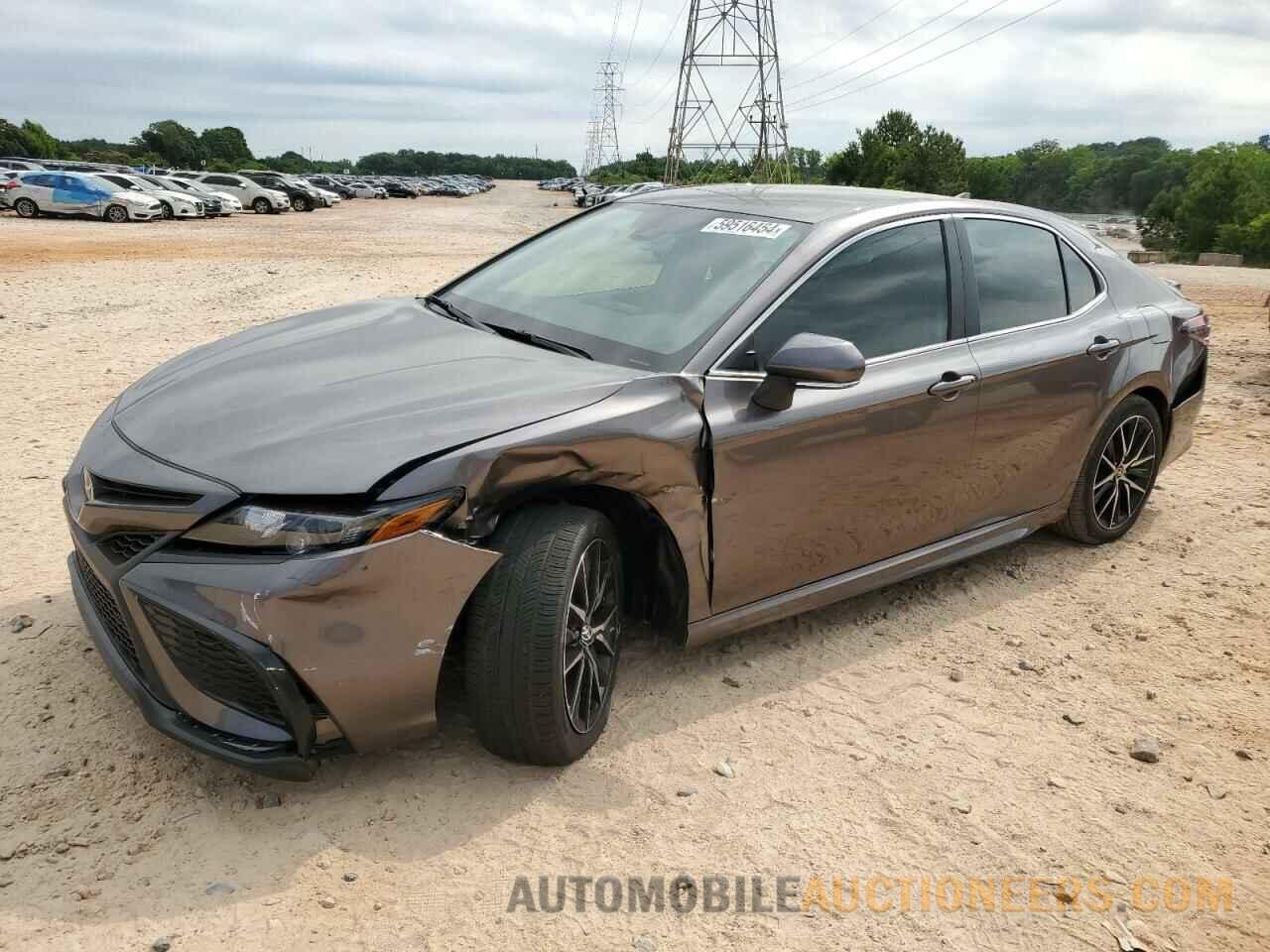 4T1G11AK4RU245497 TOYOTA CAMRY 2024