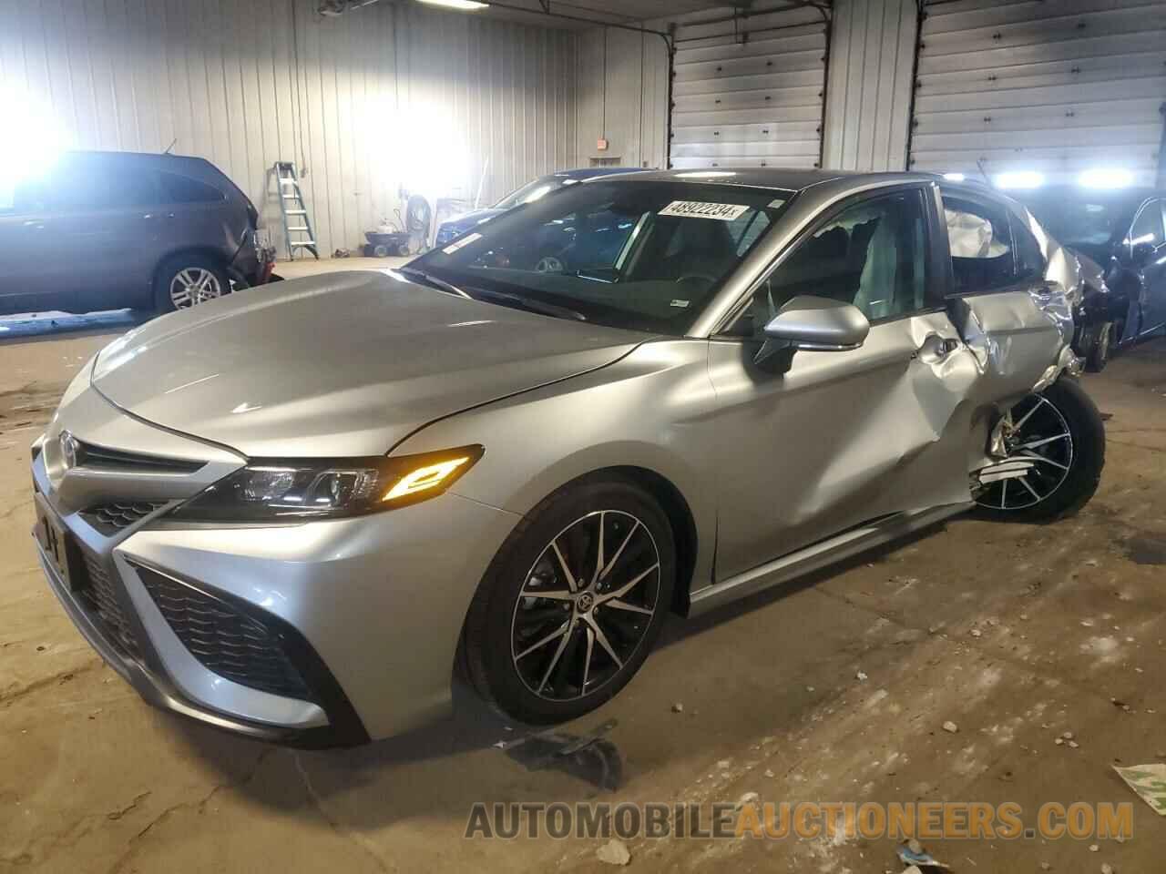 4T1G11AK4RU851401 TOYOTA CAMRY 2024