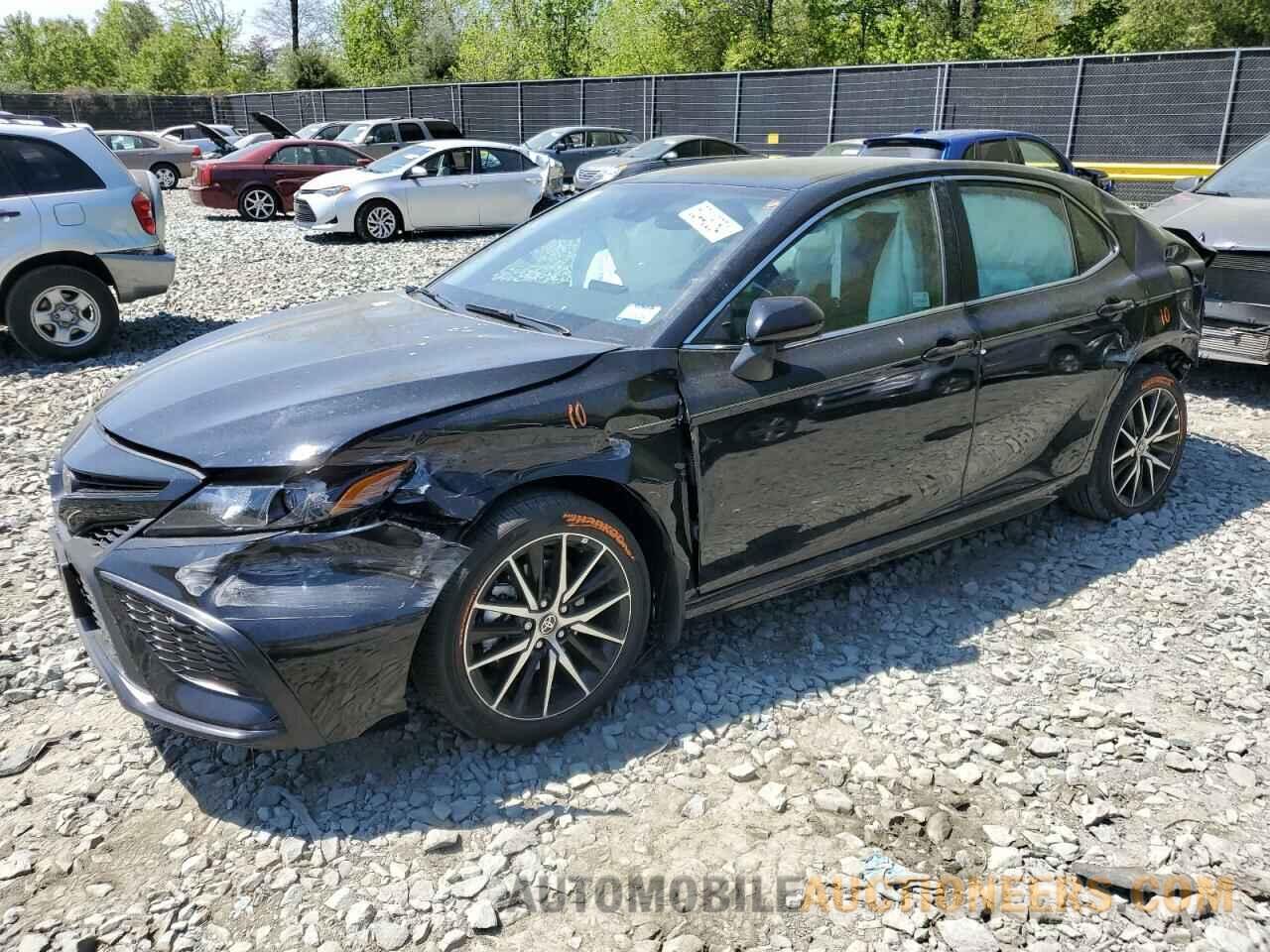 4T1G11AK4RU865492 TOYOTA CAMRY 2024