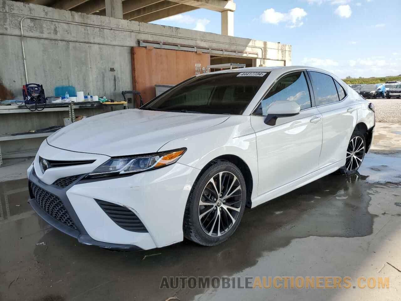 4T1G11AK5LU957976 TOYOTA CAMRY 2020