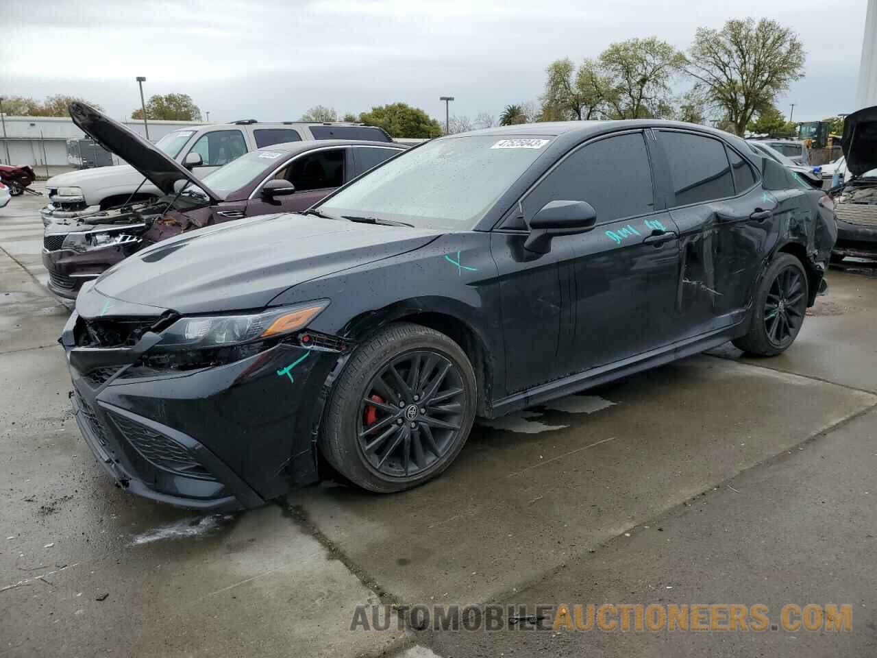 4T1G11AK5MU402818 TOYOTA CAMRY 2021