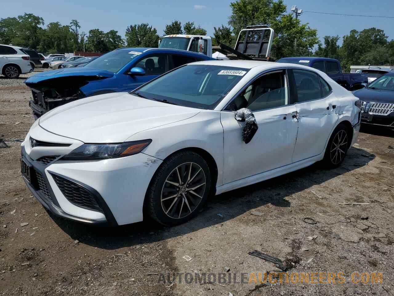 4T1G11AK5MU408506 TOYOTA CAMRY 2021