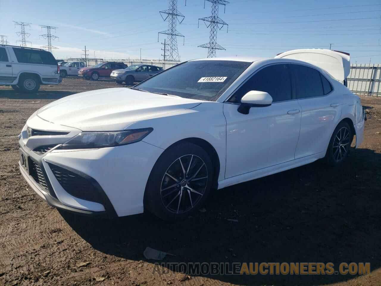 4T1G11AK5MU414936 TOYOTA CAMRY 2021