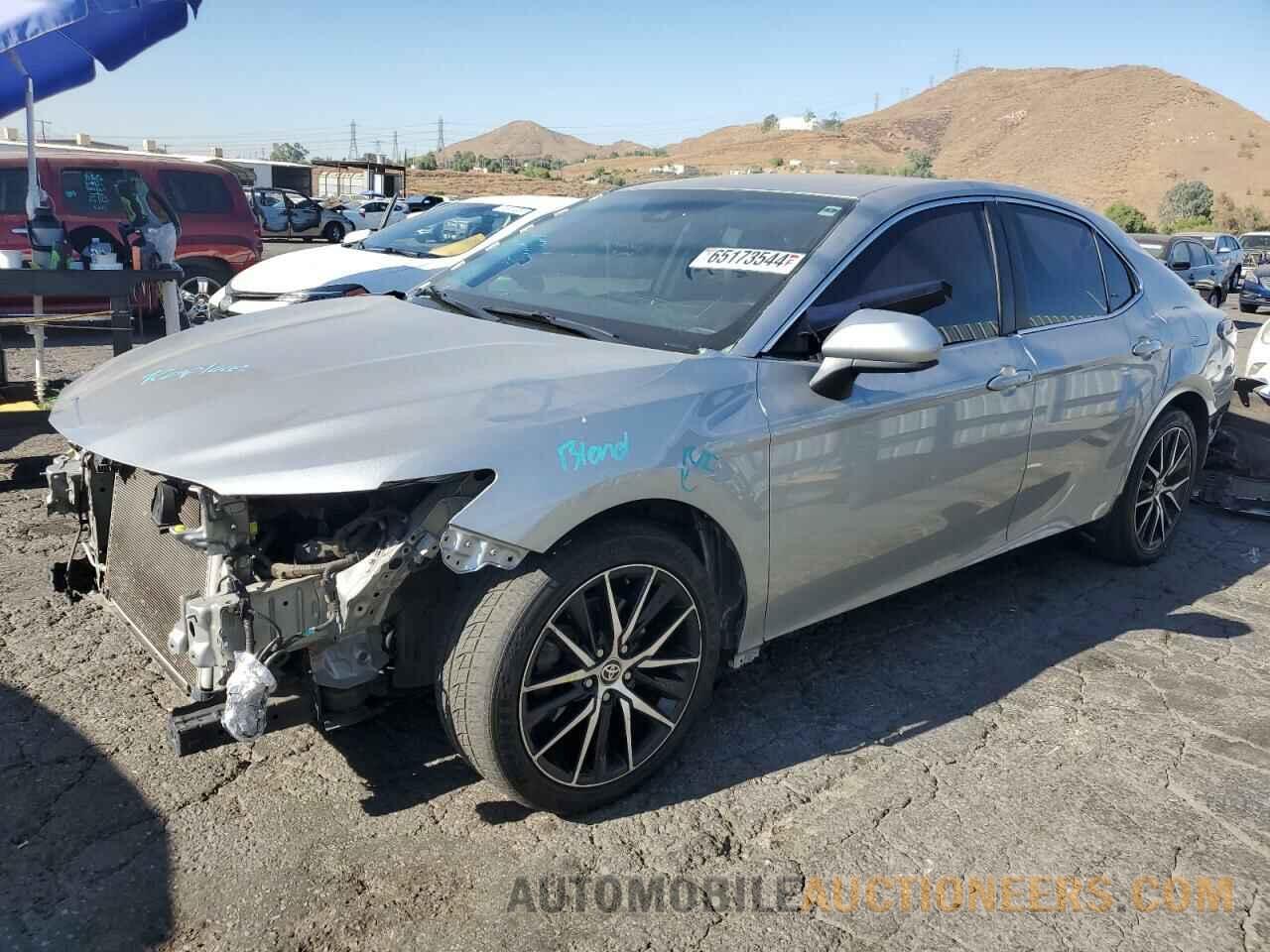 4T1G11AK5MU422793 TOYOTA CAMRY 2021