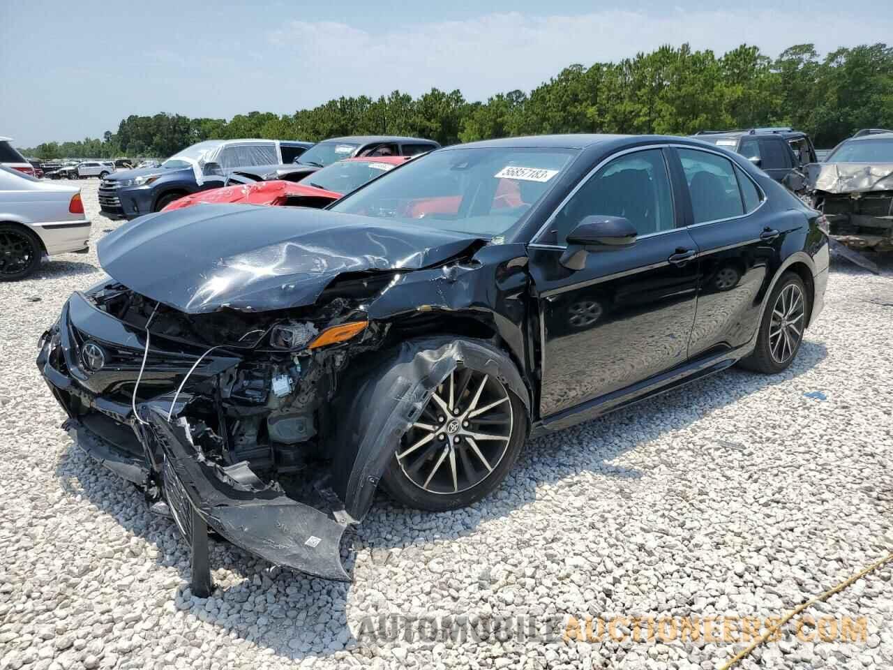 4T1G11AK5MU431154 TOYOTA CAMRY 2021