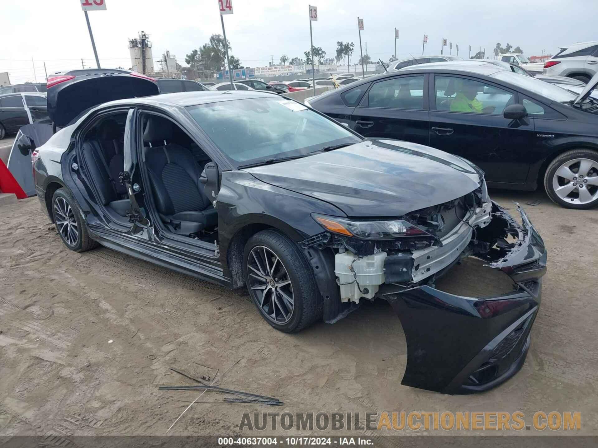 4T1G11AK5MU433292 TOYOTA CAMRY 2021