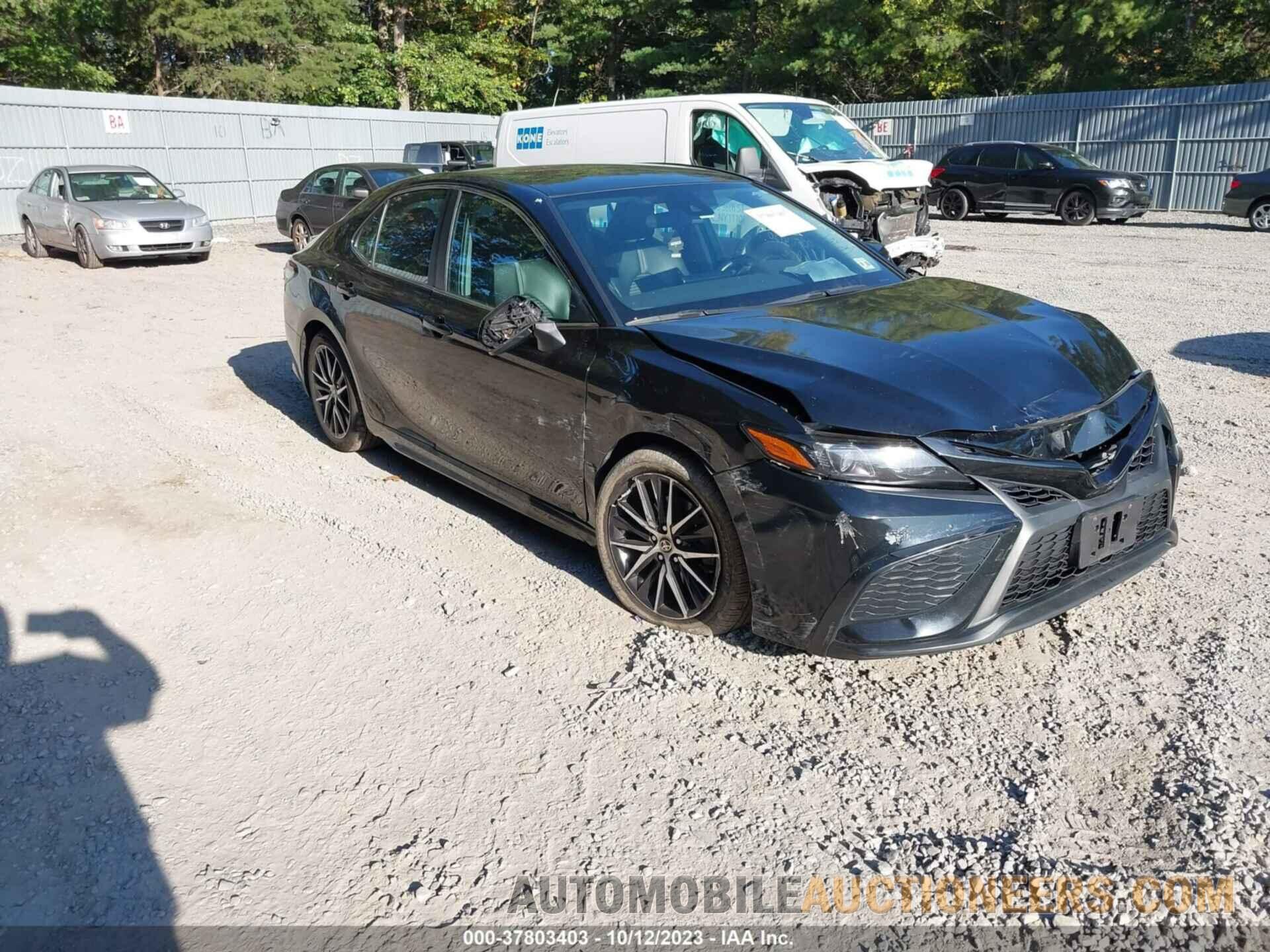 4T1G11AK5MU438119 TOYOTA CAMRY 2021