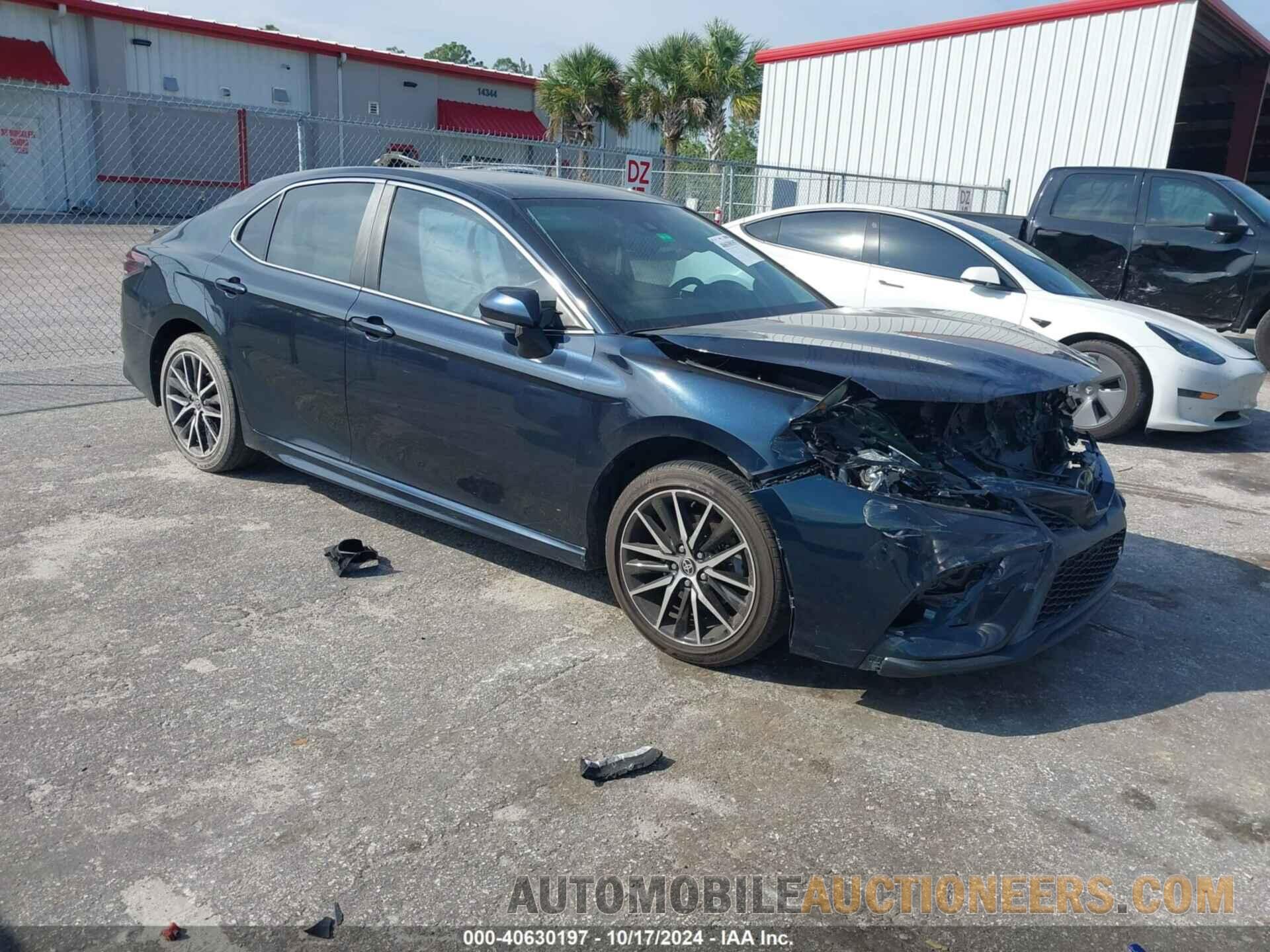 4T1G11AK5MU446205 TOYOTA CAMRY 2021