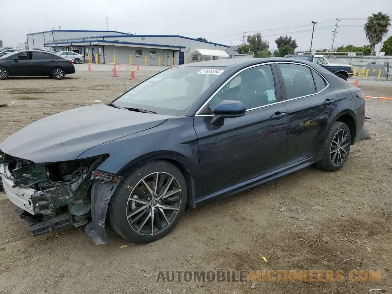 4T1G11AK5MU446446 TOYOTA CAMRY 2021