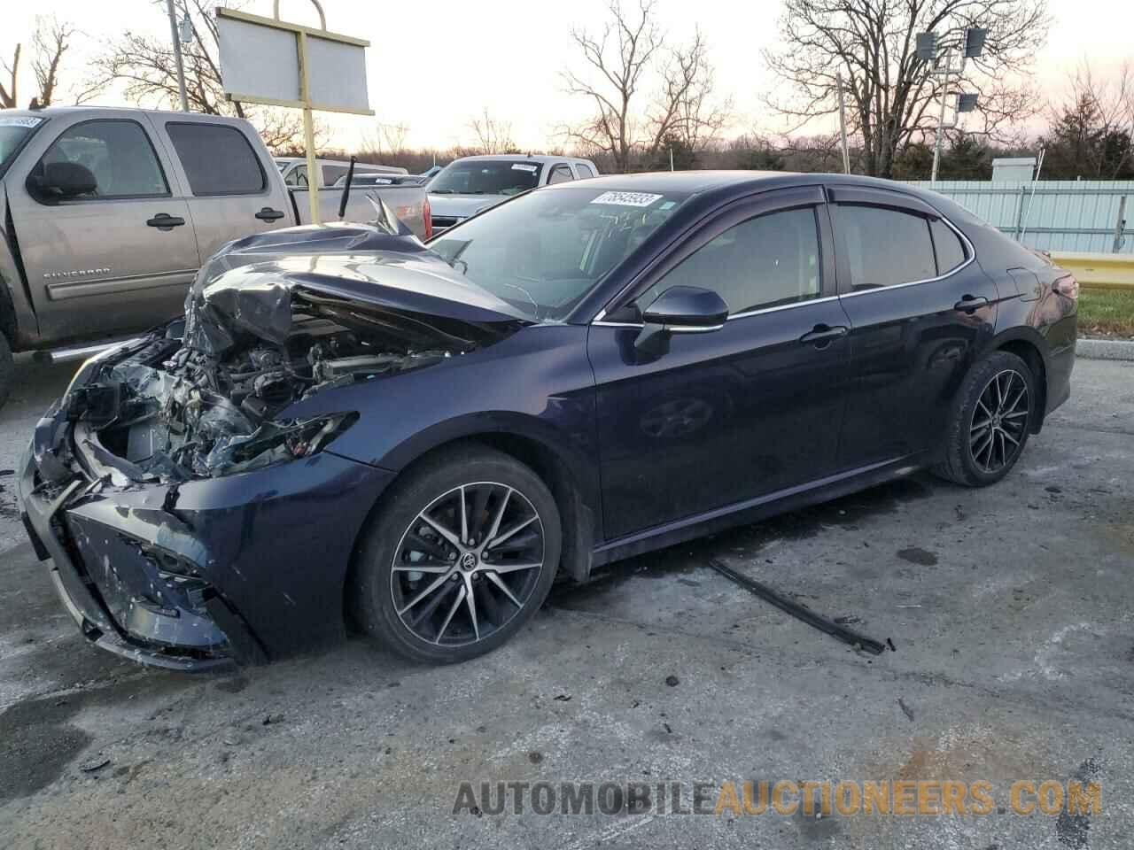 4T1G11AK5MU463859 TOYOTA CAMRY 2021