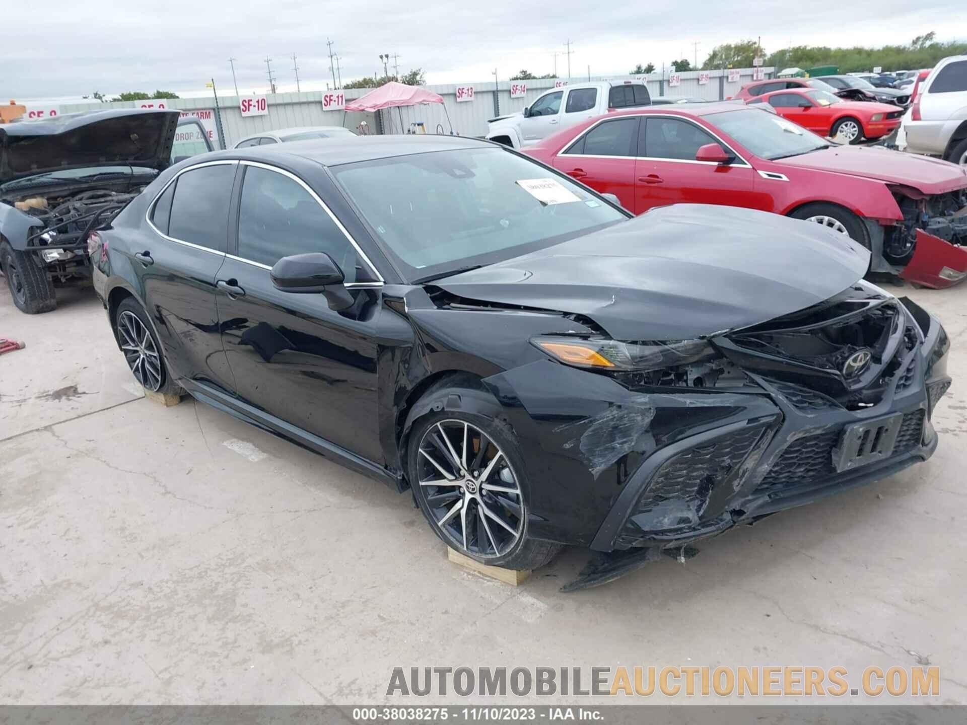 4T1G11AK5MU478930 TOYOTA CAMRY 2021