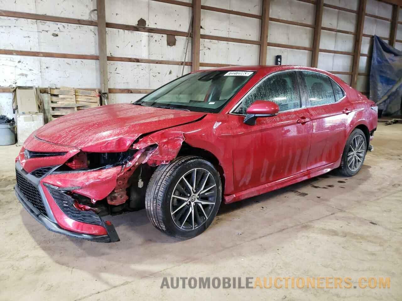 4T1G11AK5MU488406 TOYOTA CAMRY 2021