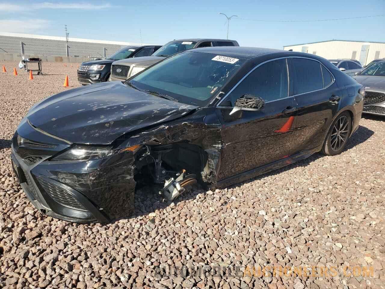 4T1G11AK5MU489782 TOYOTA CAMRY 2021