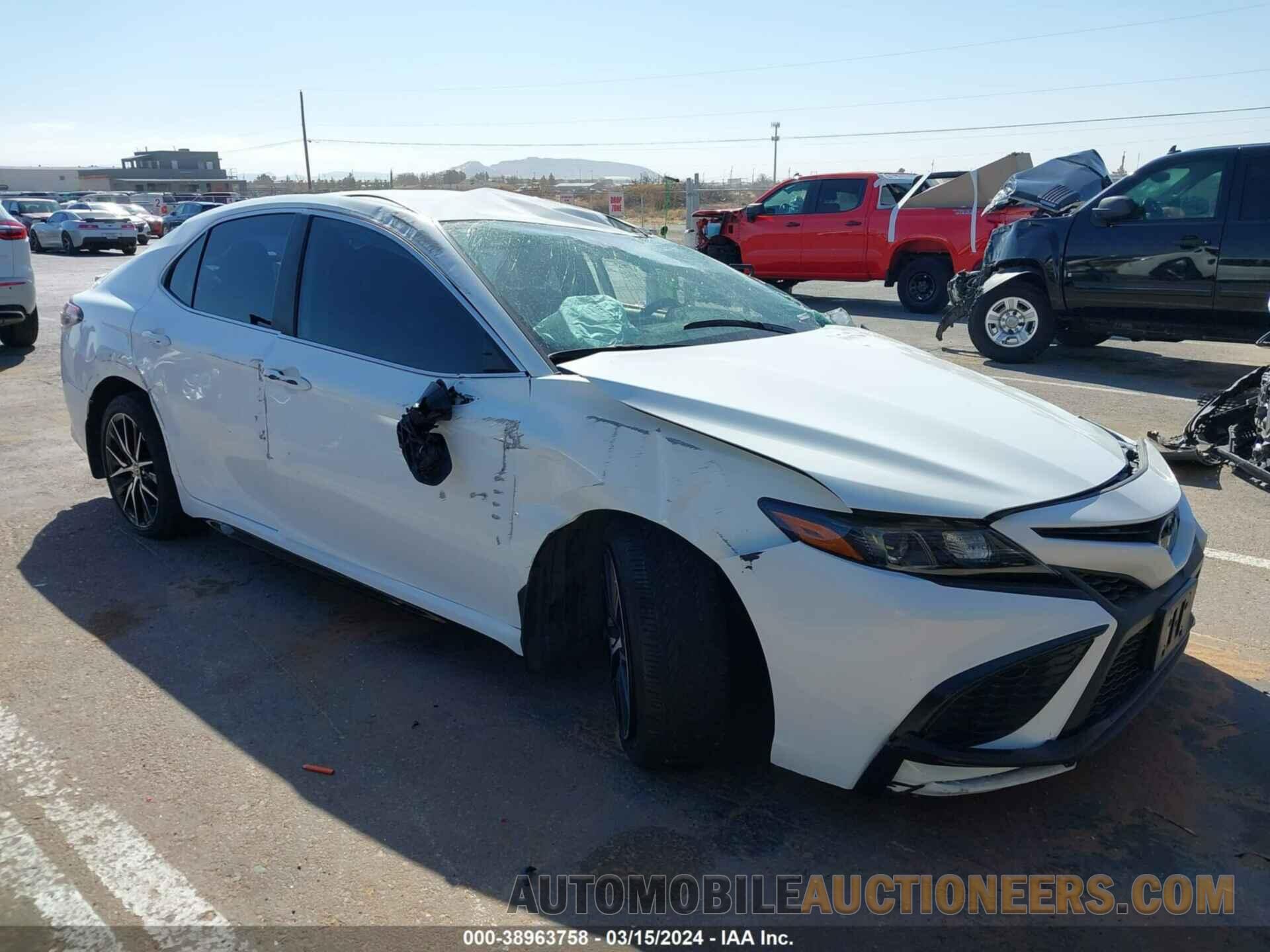 4T1G11AK5MU496859 TOYOTA CAMRY 2021