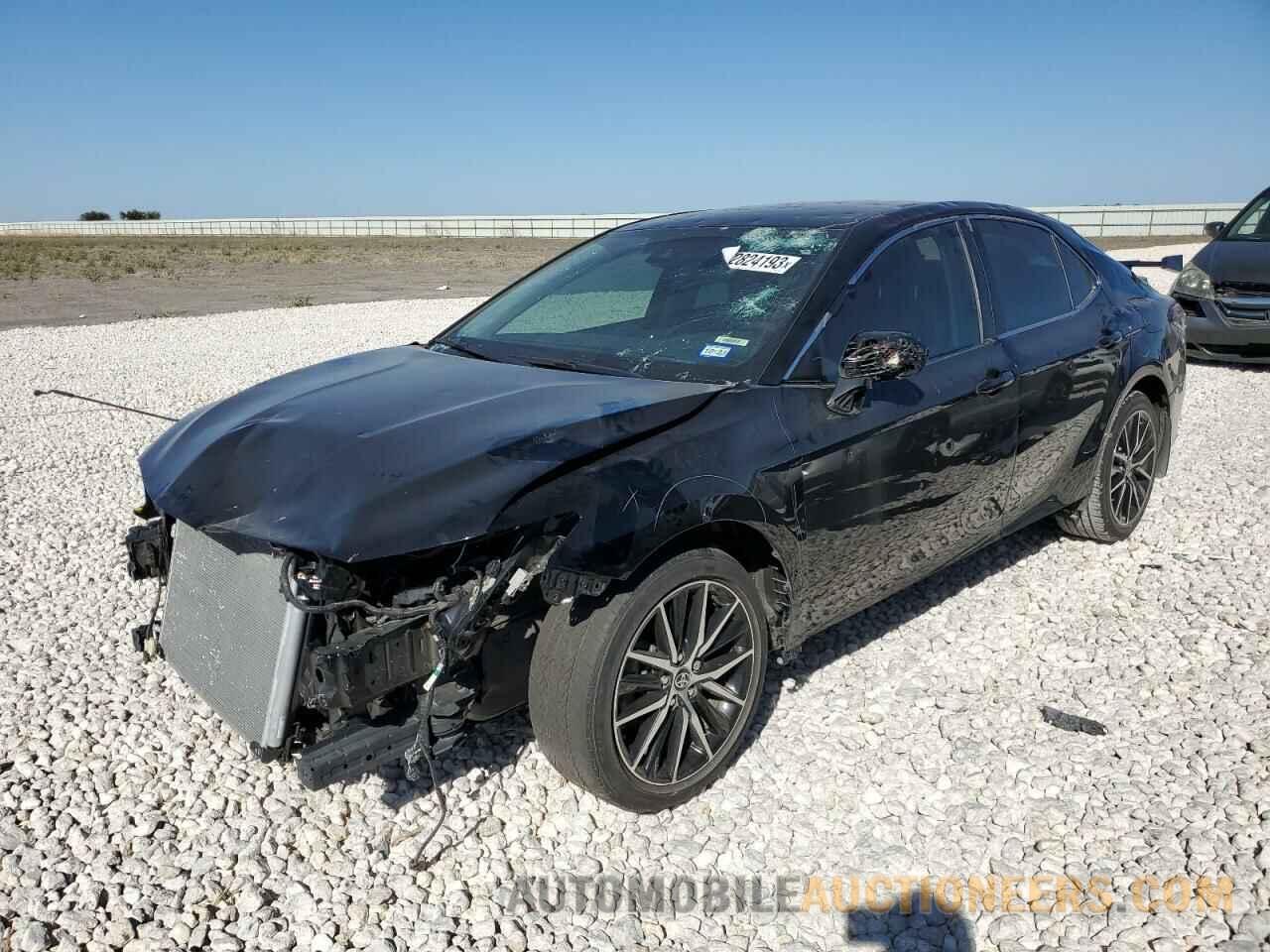 4T1G11AK5MU512297 TOYOTA CAMRY 2021