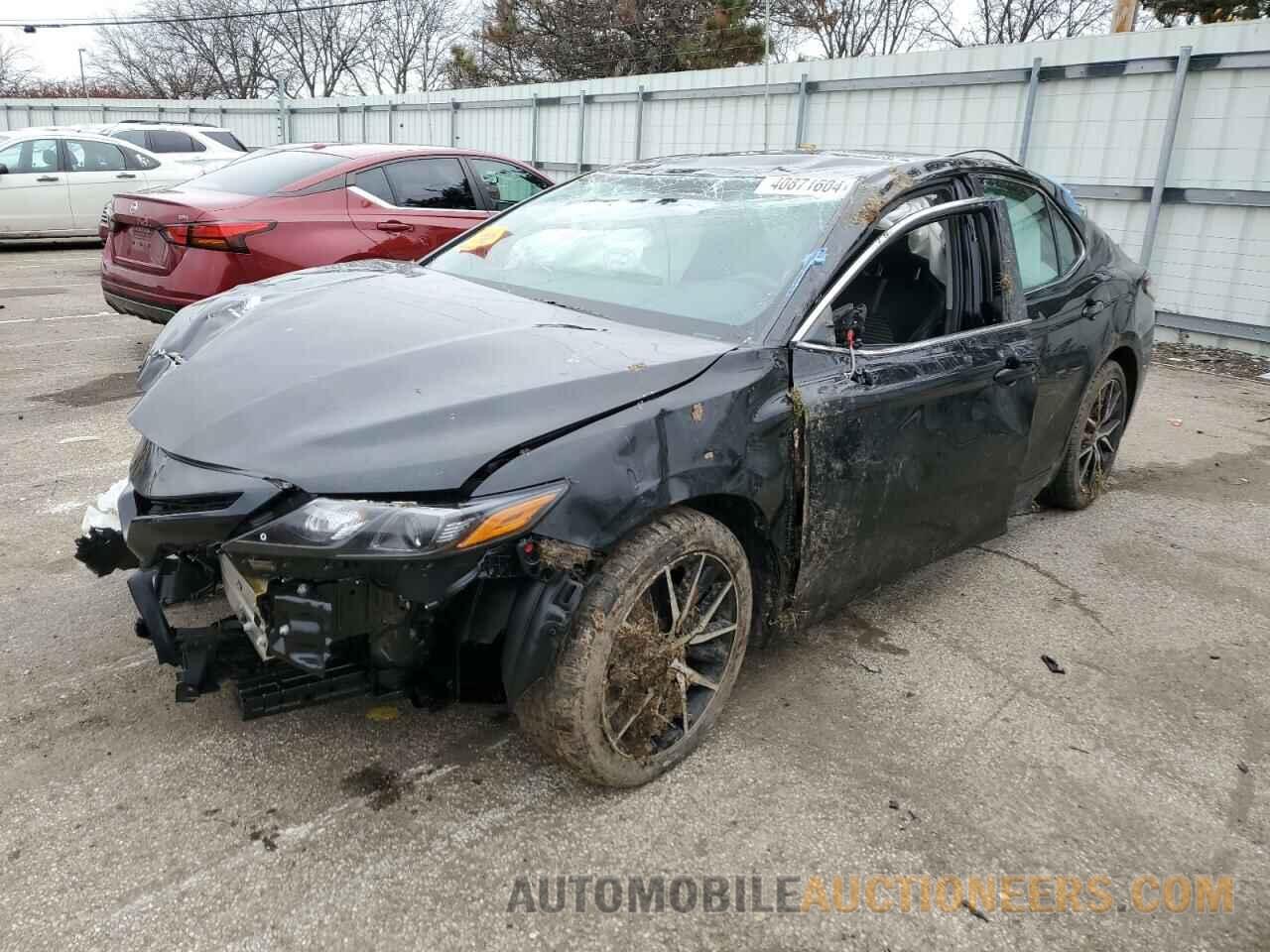 4T1G11AK5MU517211 TOYOTA CAMRY 2021