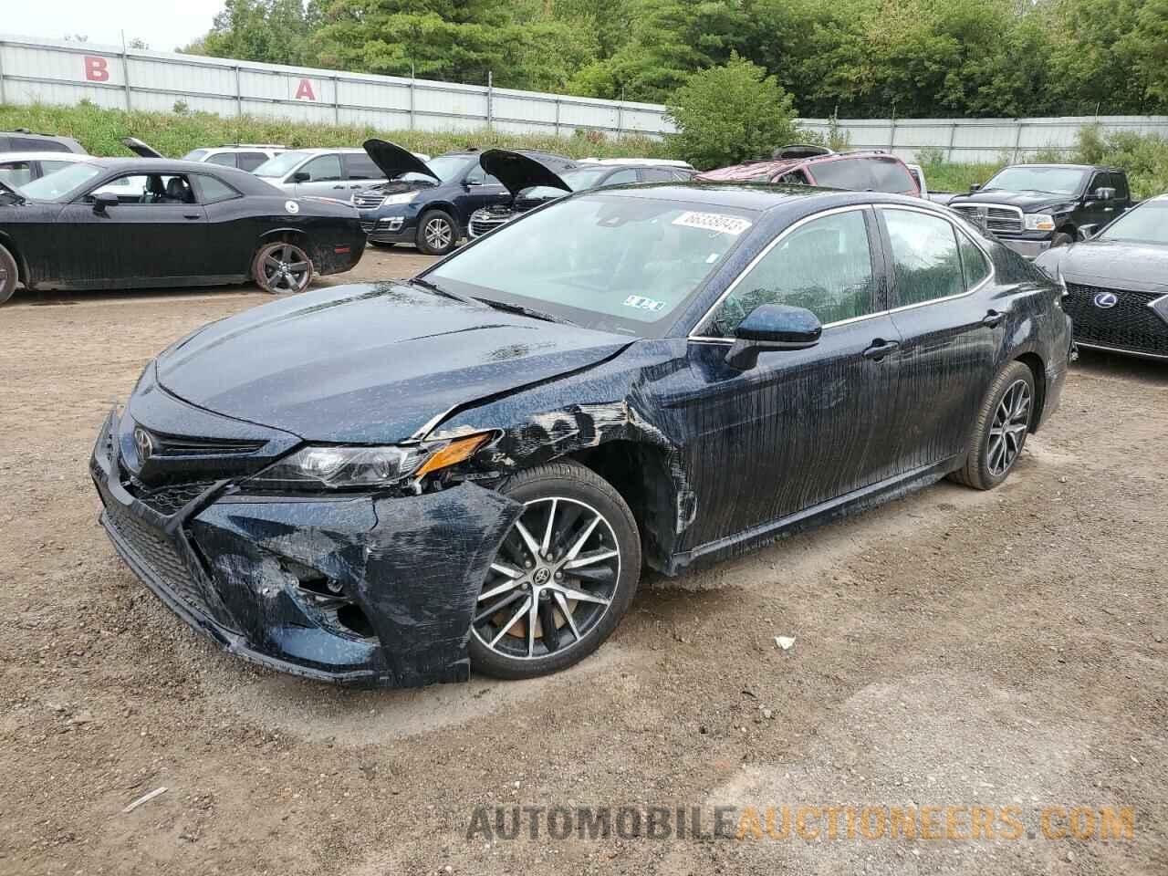 4T1G11AK5MU522179 TOYOTA CAMRY 2021