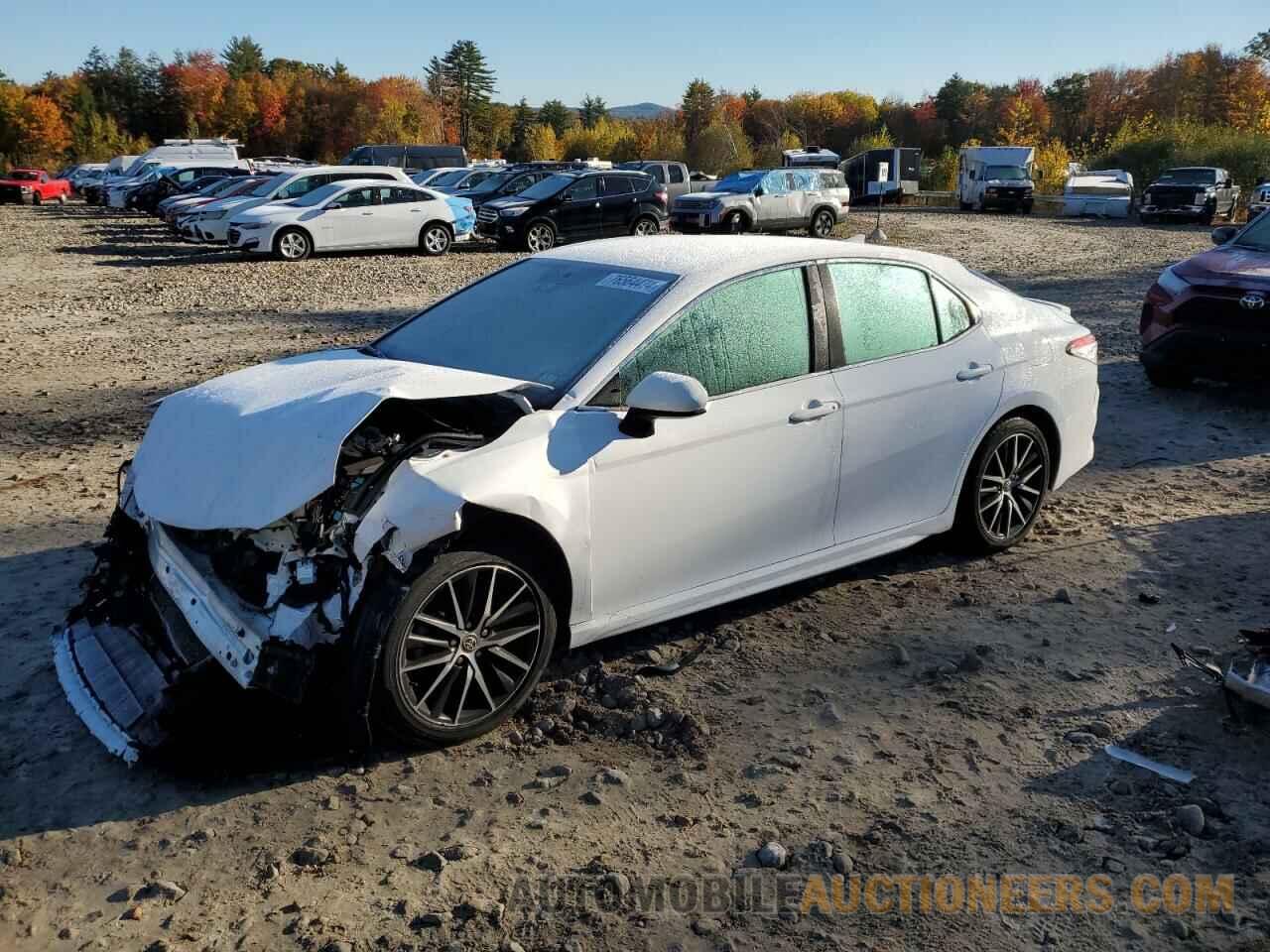 4T1G11AK5MU523803 TOYOTA CAMRY 2021