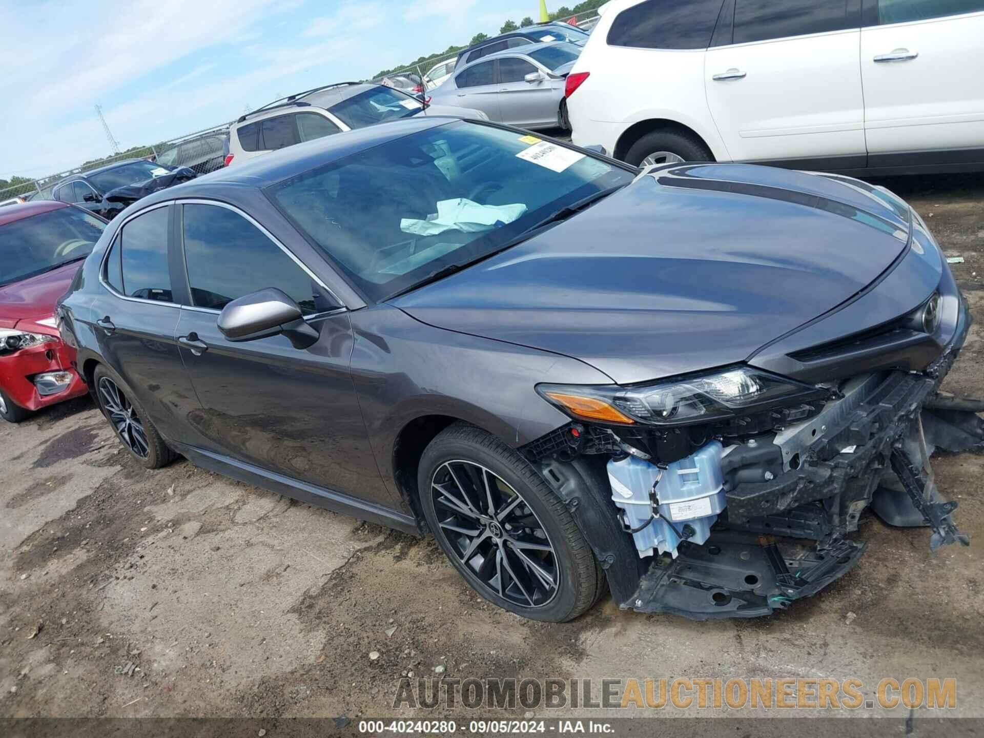 4T1G11AK5MU532632 TOYOTA CAMRY 2021