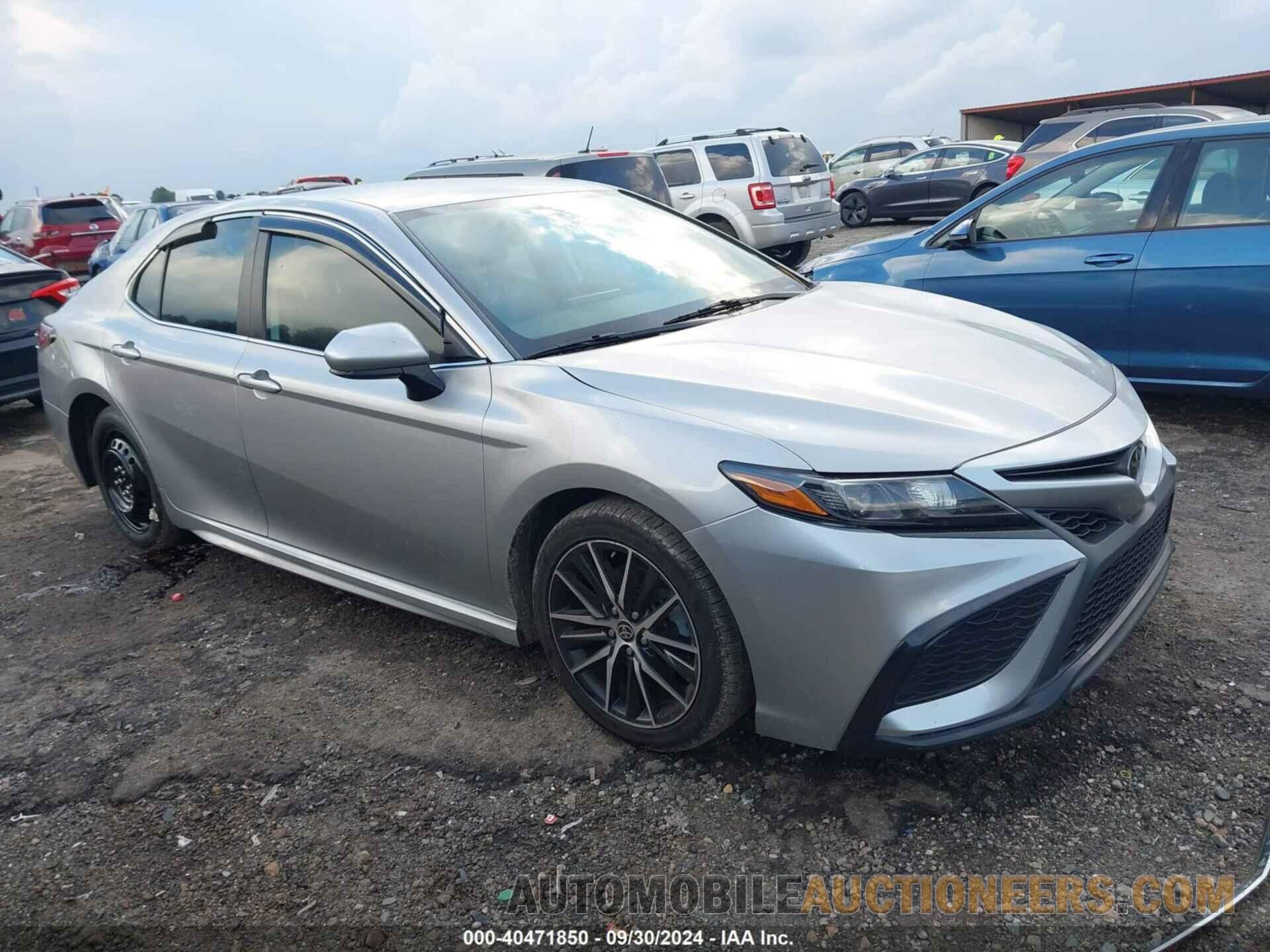 4T1G11AK5MU540309 TOYOTA CAMRY 2021