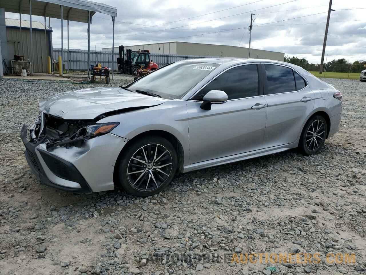 4T1G11AK5MU599179 TOYOTA CAMRY 2021