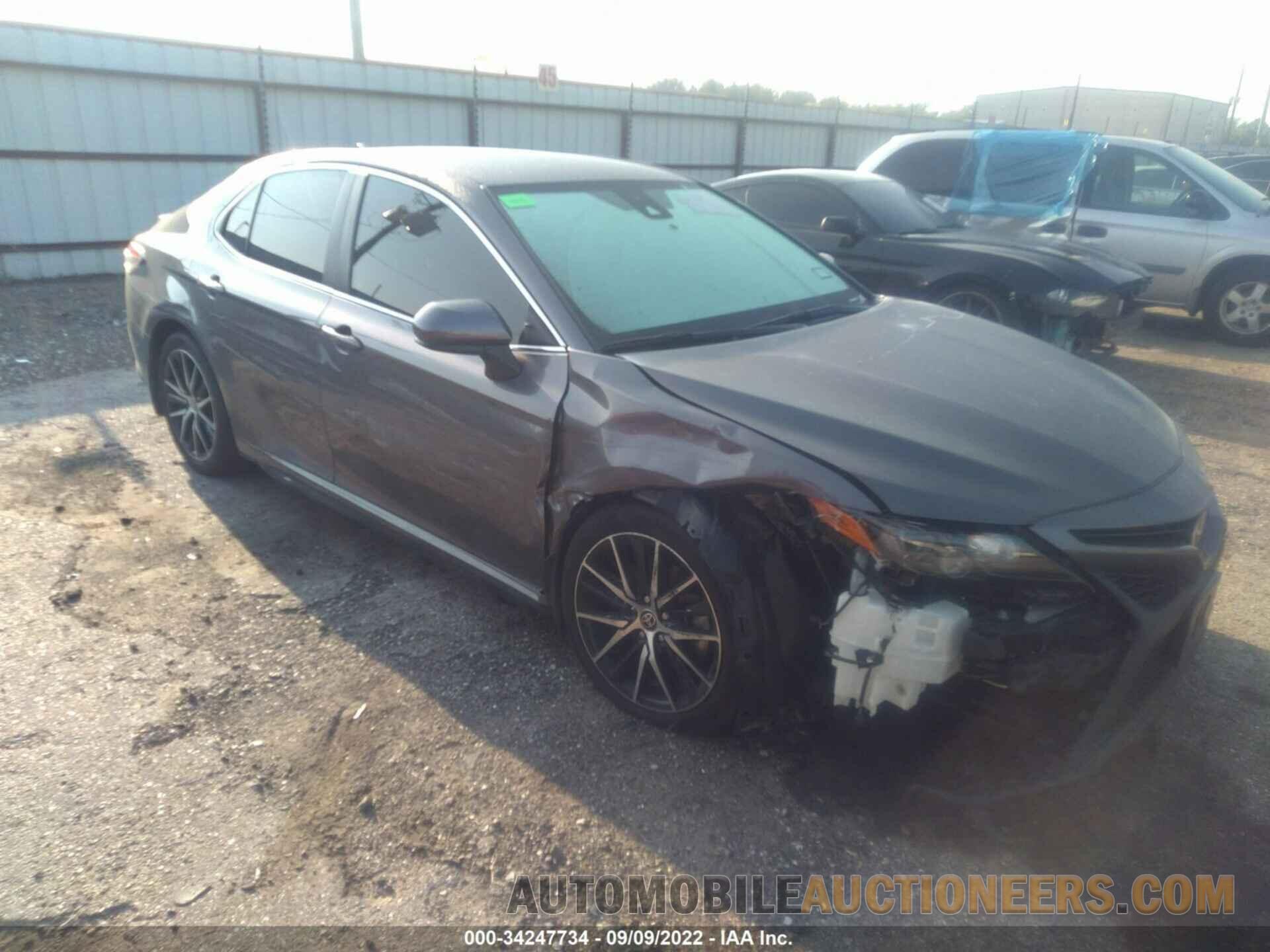 4T1G11AK5MU614487 TOYOTA CAMRY 2021