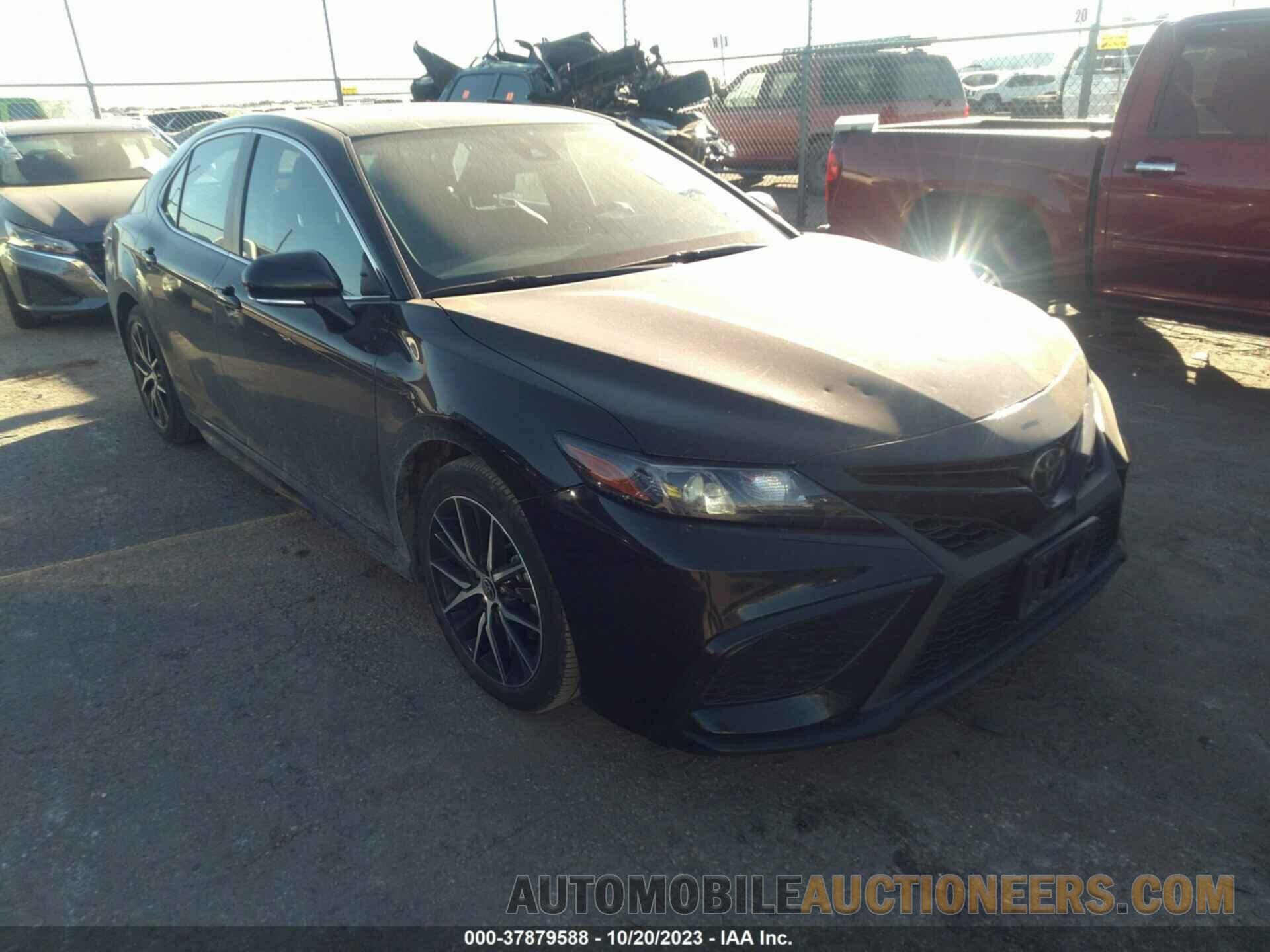 4T1G11AK5NU008530 TOYOTA CAMRY 2022