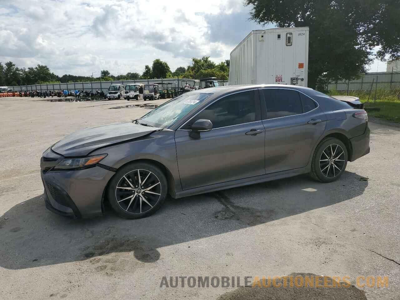 4T1G11AK5NU037378 TOYOTA CAMRY 2022