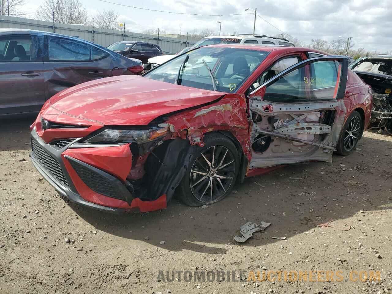 4T1G11AK5NU039115 TOYOTA CAMRY 2022