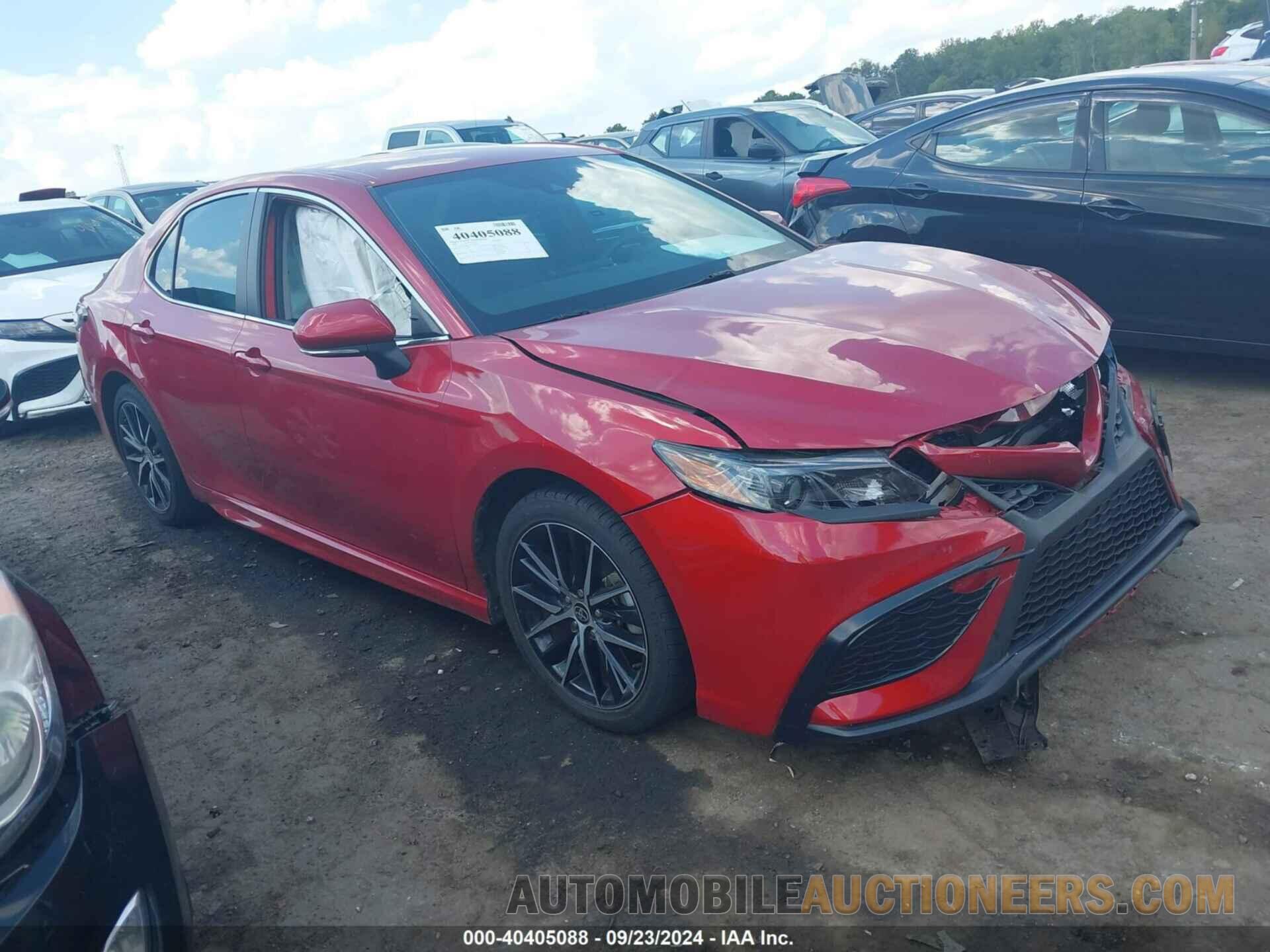 4T1G11AK5NU041902 TOYOTA CAMRY 2022