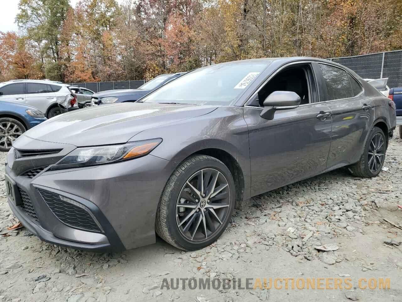 4T1G11AK5NU059428 TOYOTA CAMRY 2022