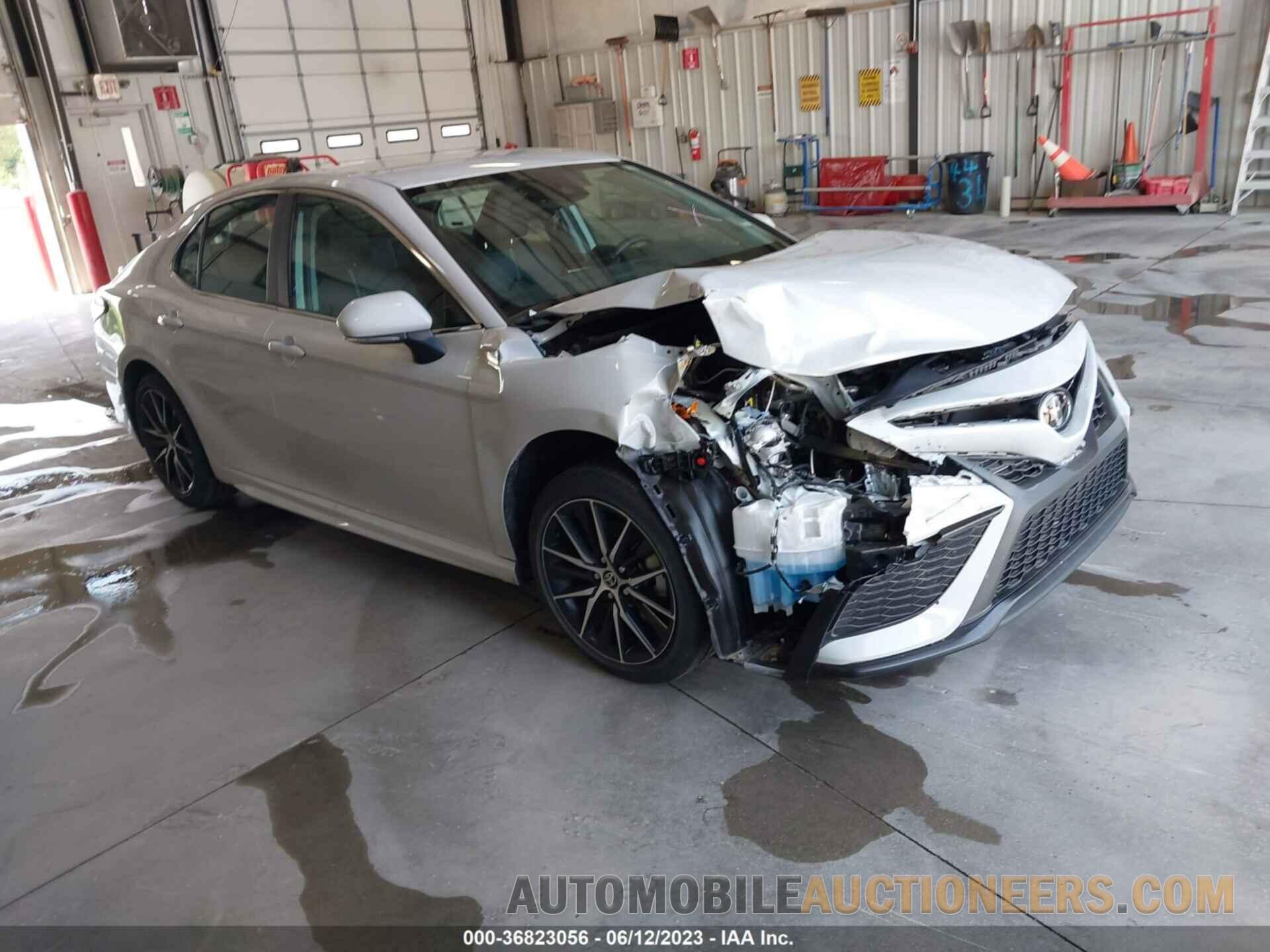 4T1G11AK5NU062233 TOYOTA CAMRY 2022