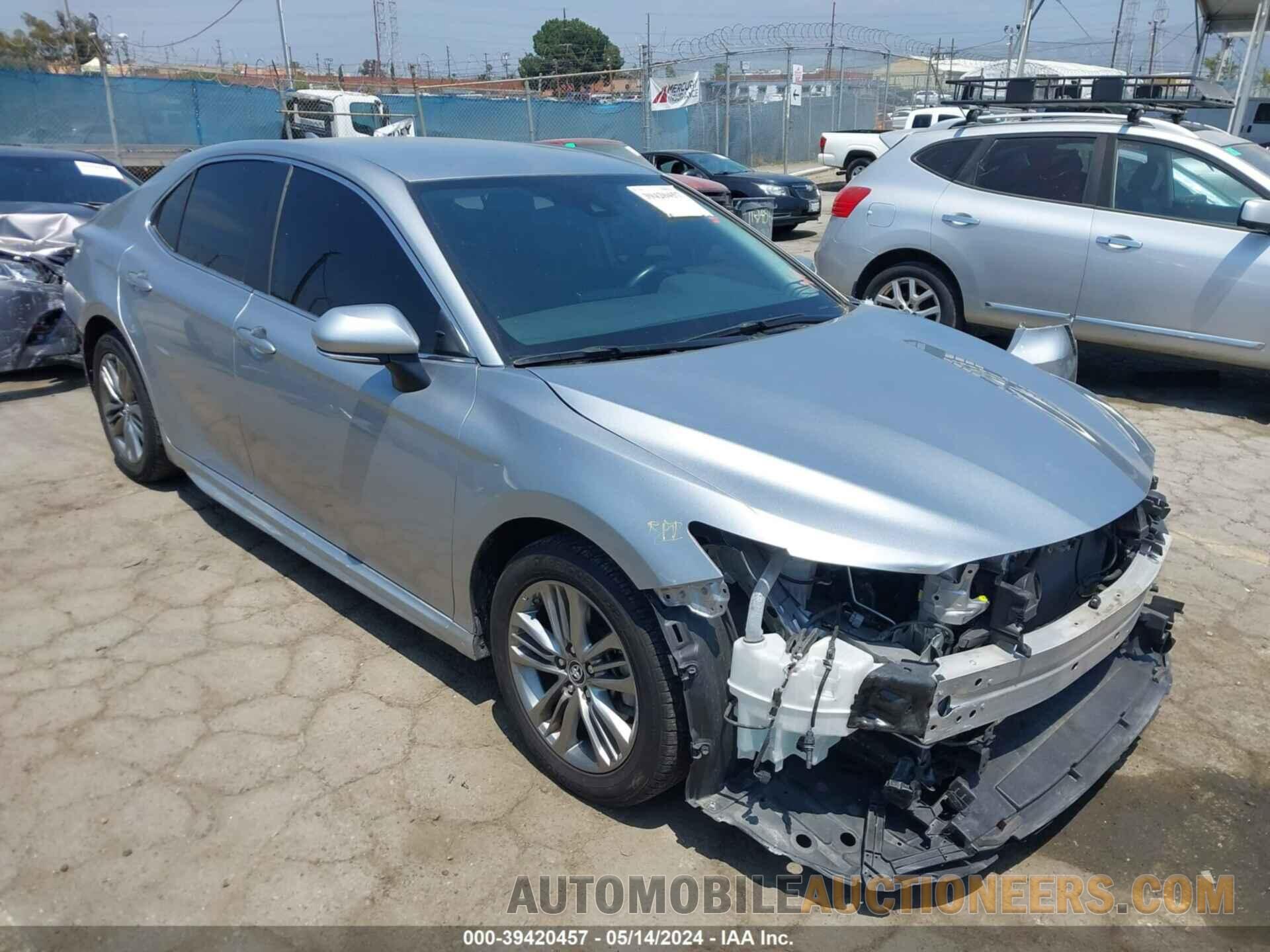 4T1G11AK5NU623241 TOYOTA CAMRY 2022