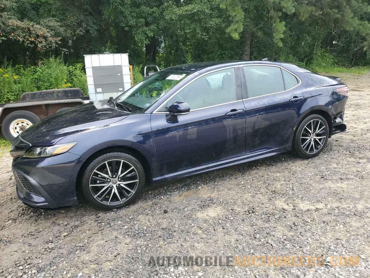 4T1G11AK5NU623949 TOYOTA CAMRY 2022