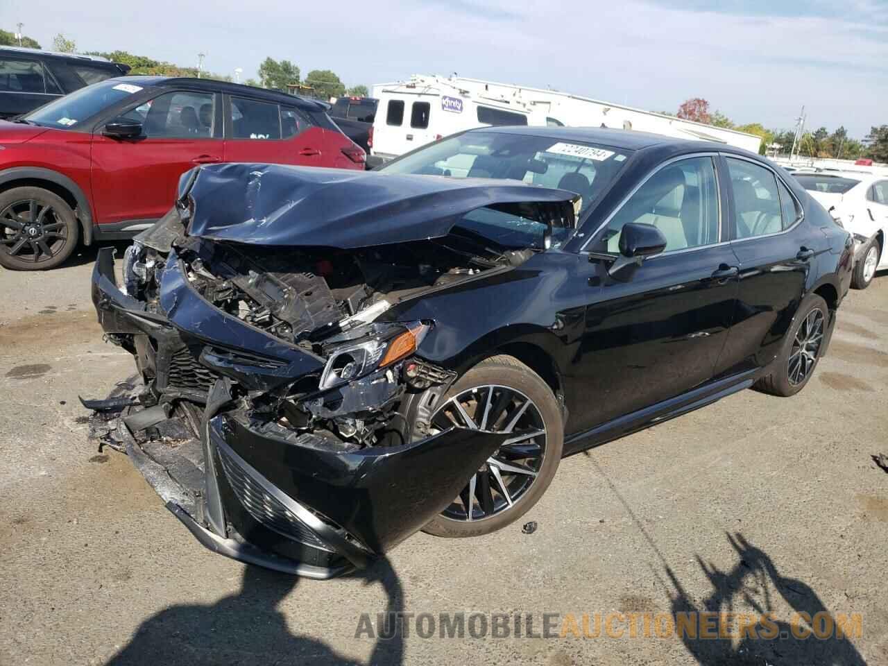 4T1G11AK5NU630707 TOYOTA CAMRY 2022