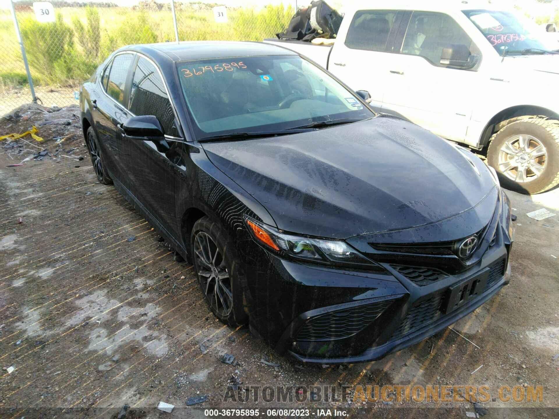 4T1G11AK5NU633770 TOYOTA CAMRY 2022