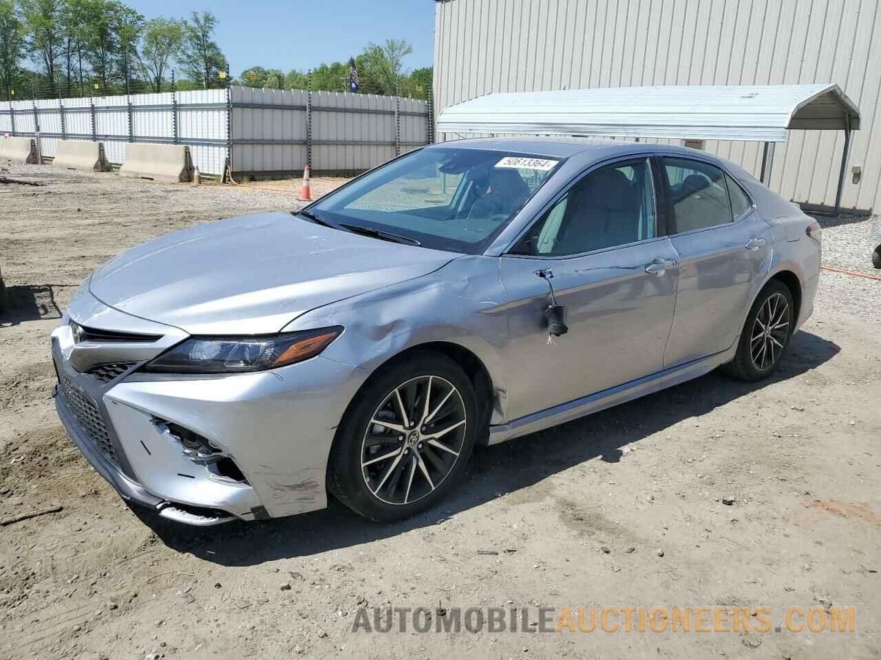 4T1G11AK5NU646194 TOYOTA CAMRY 2022