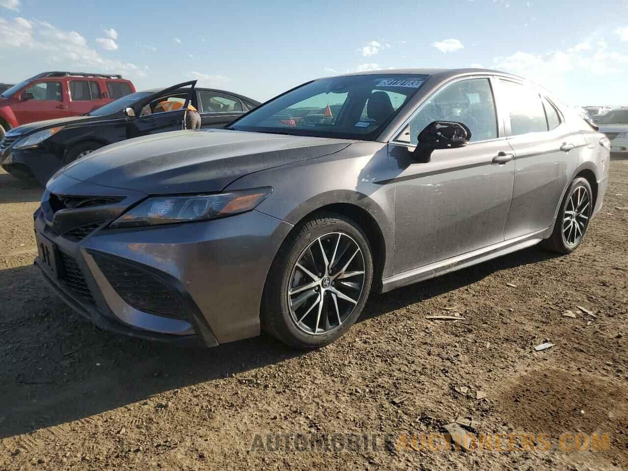 4T1G11AK5NU659771 TOYOTA CAMRY 2022