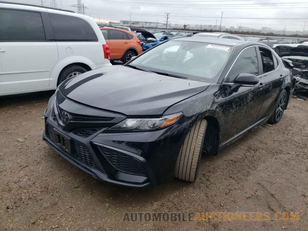 4T1G11AK5NU659799 TOYOTA CAMRY 2022