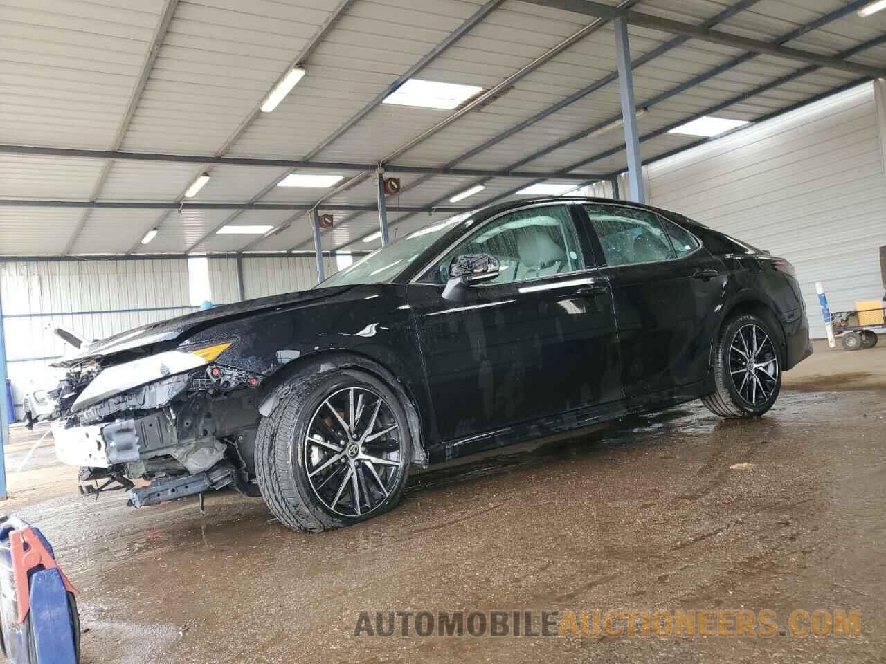 4T1G11AK5NU716681 TOYOTA CAMRY 2022