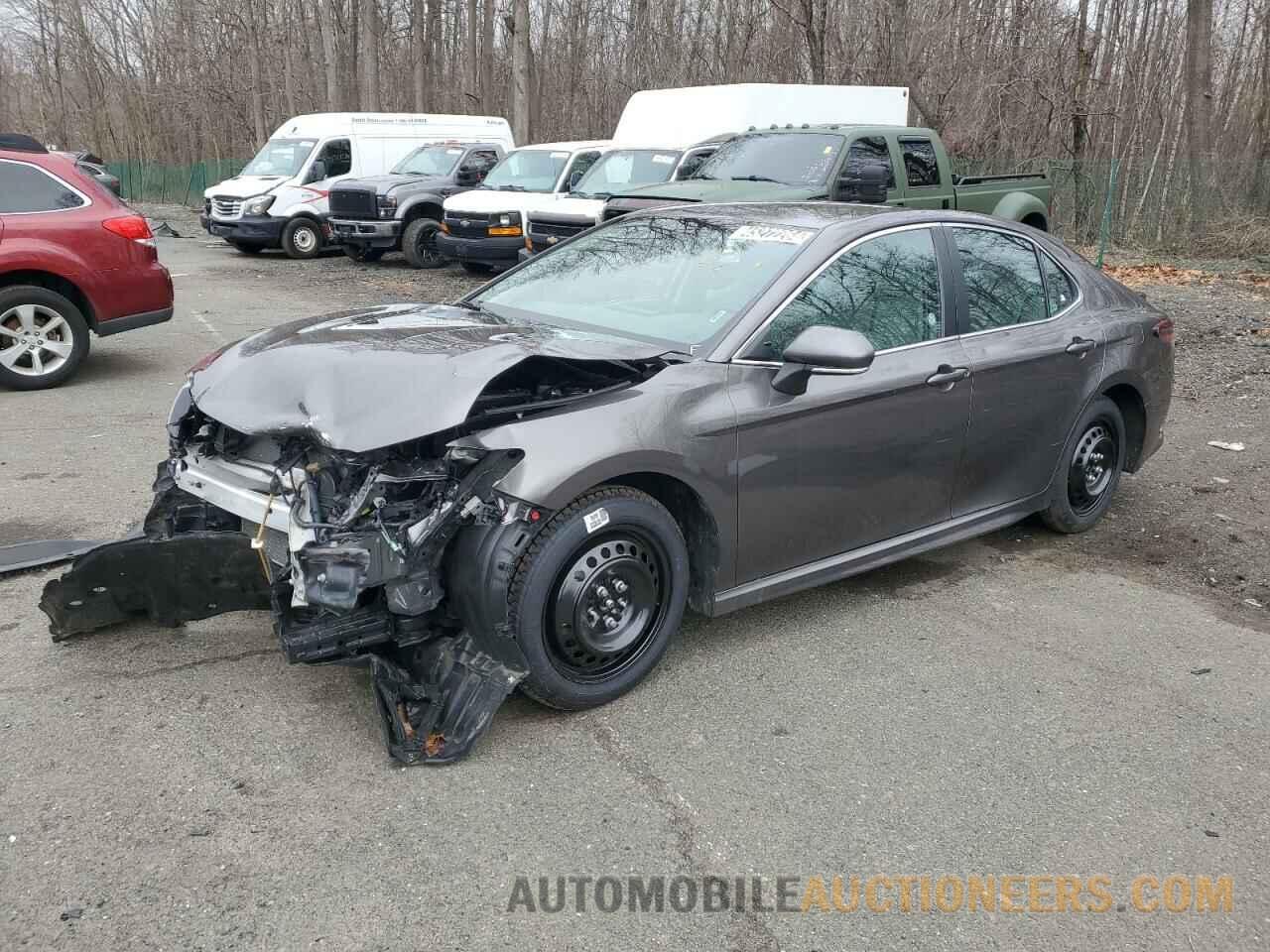 4T1G11AK5NU717183 TOYOTA CAMRY 2022