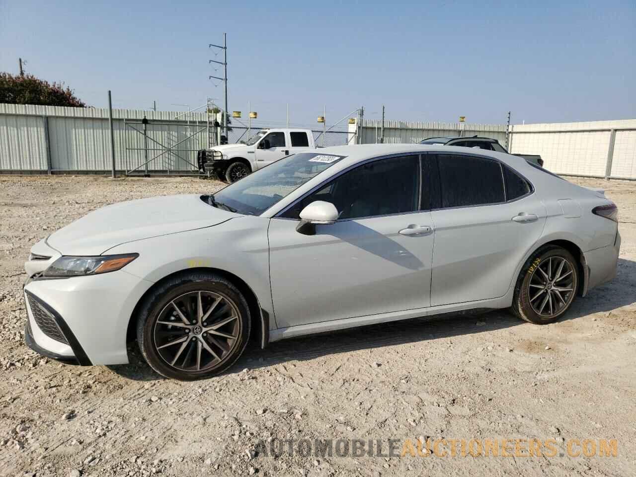 4T1G11AK5PU158527 TOYOTA CAMRY 2023