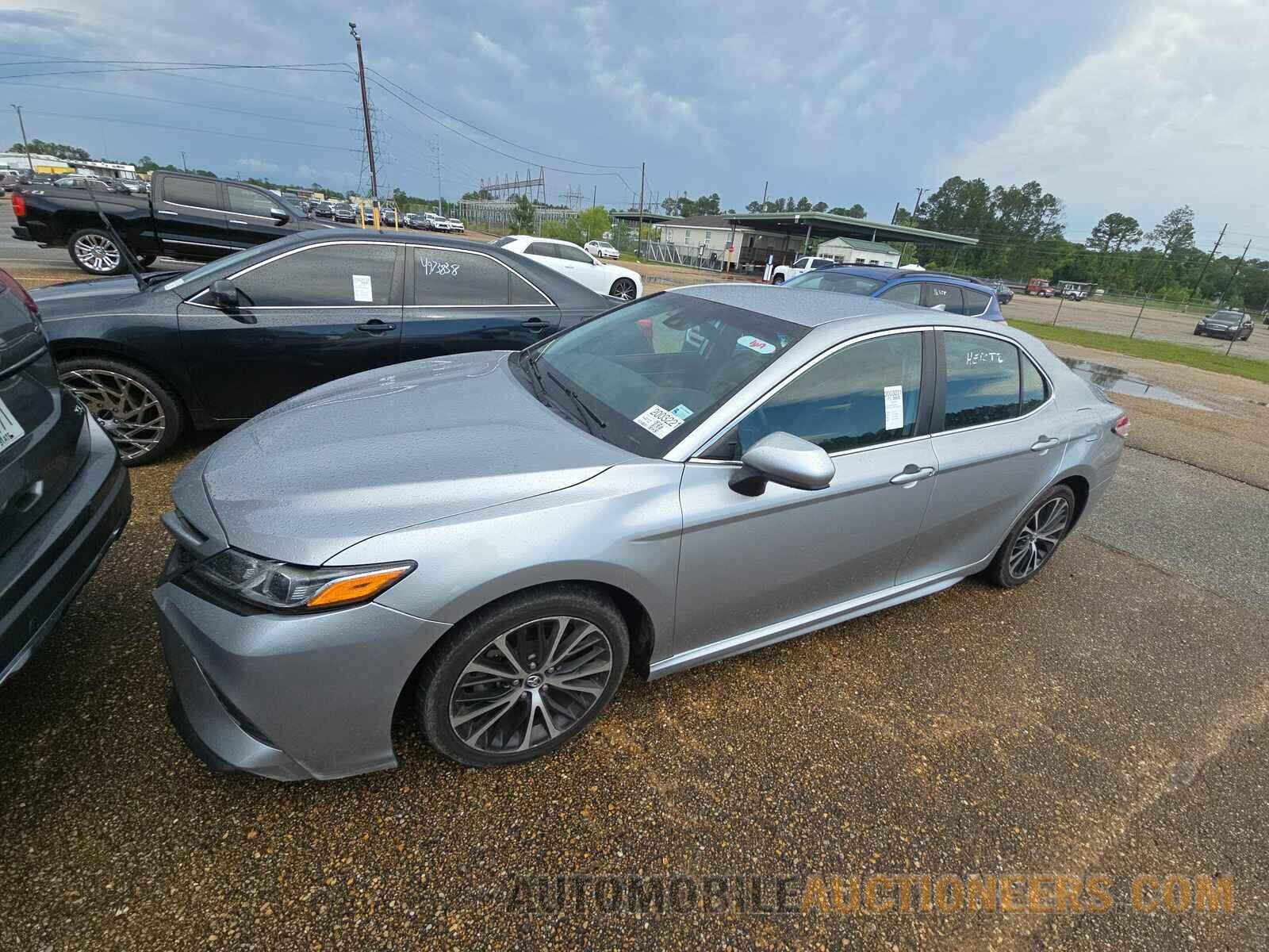 4T1G11AK6LU301091 Toyota Camry 2020