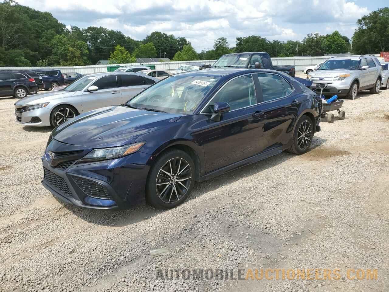 4T1G11AK6MU403086 TOYOTA CAMRY 2021