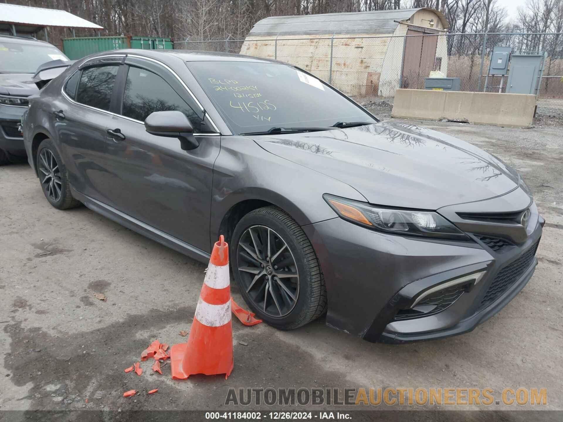 4T1G11AK6MU415125 TOYOTA CAMRY 2021